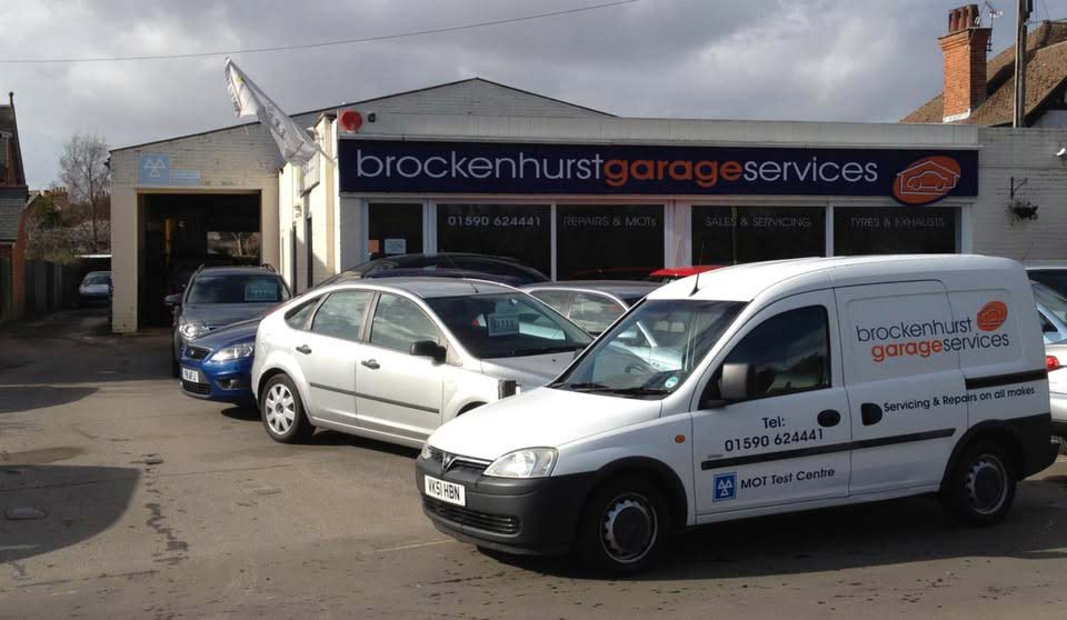 Waters Green, Brockenhurst, Hampshire SO42 7RG | Tel: 01590 624441